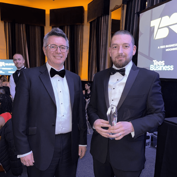 outrank award image square