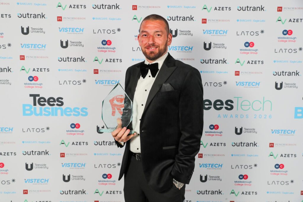 outrank aberdeen award